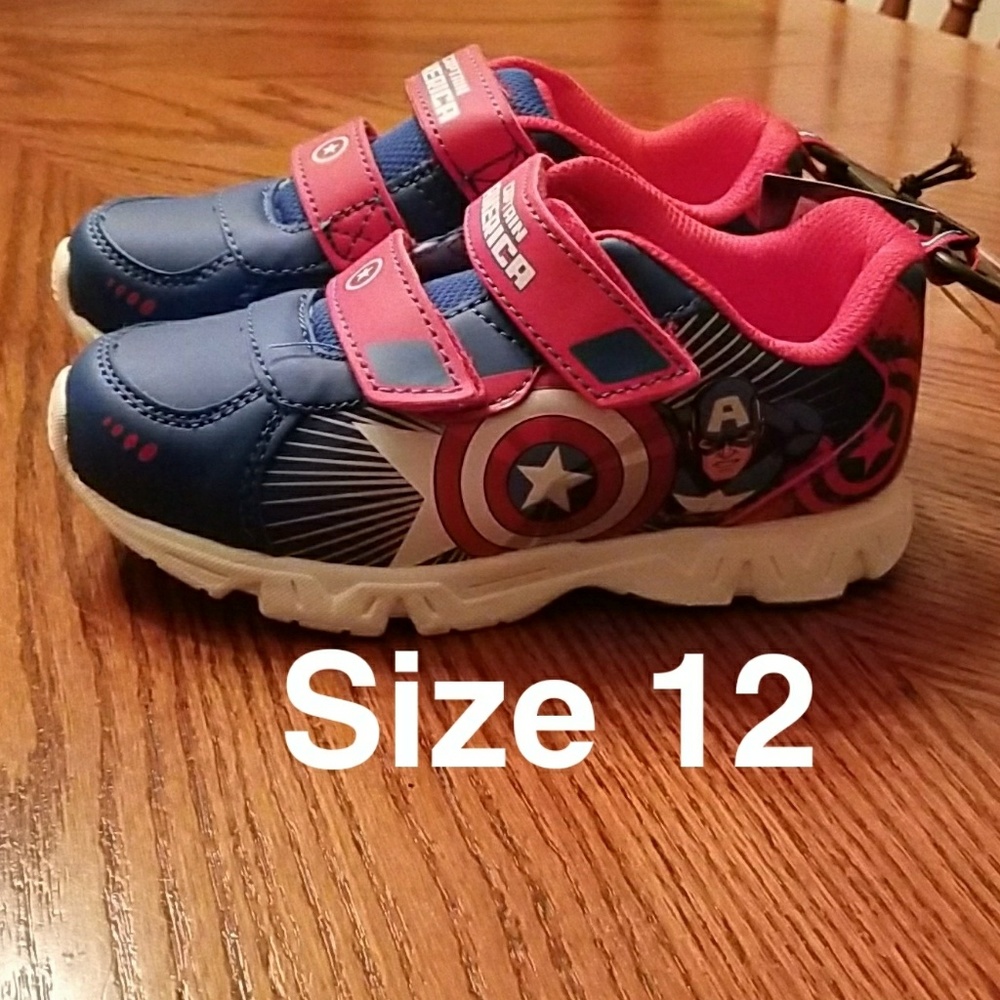 Captain America boys tennis shoes